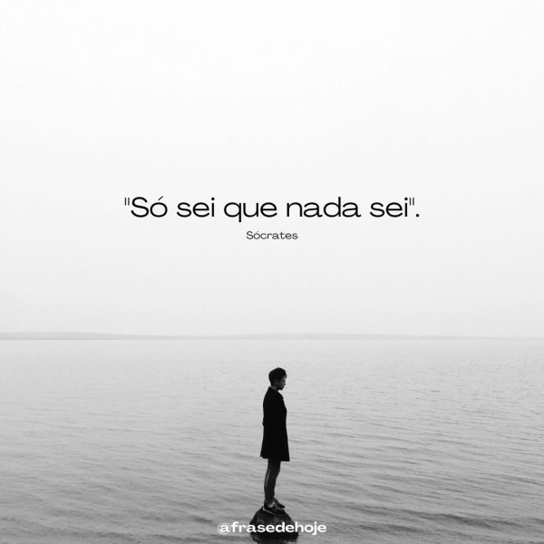 só sei que nada sei: homem sozinho isolado pensativo